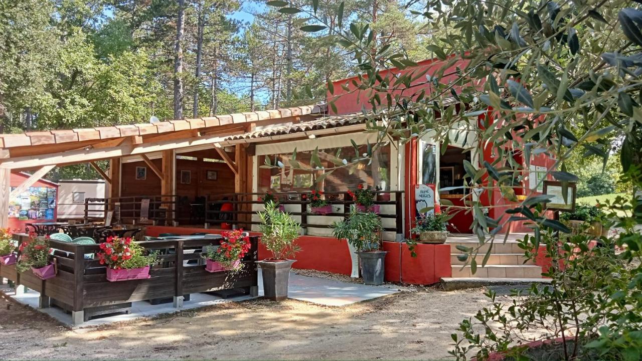 Camping Parc Saint Sauvayre 瓦纳斯 外观 照片